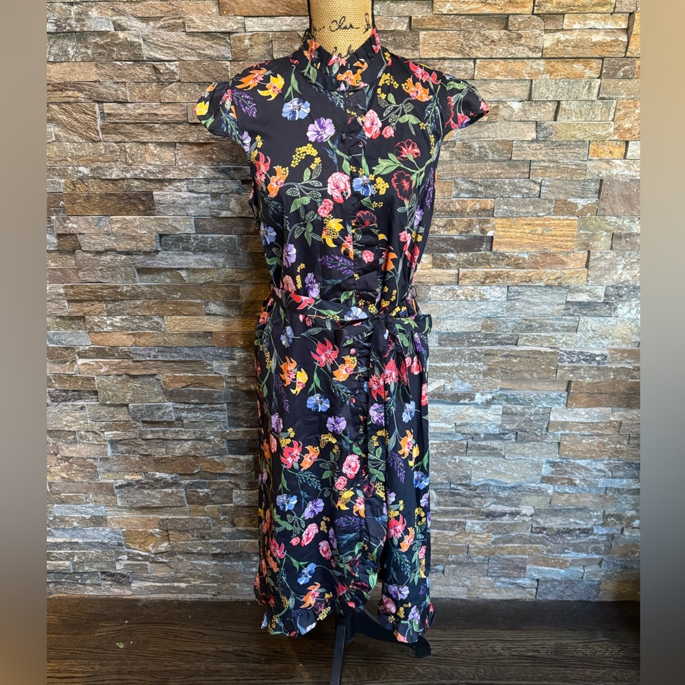Who What Wear Black Floral Shirt Dress Cap Sleeve Button Front Belt Med NWT - Picture 2 of 9